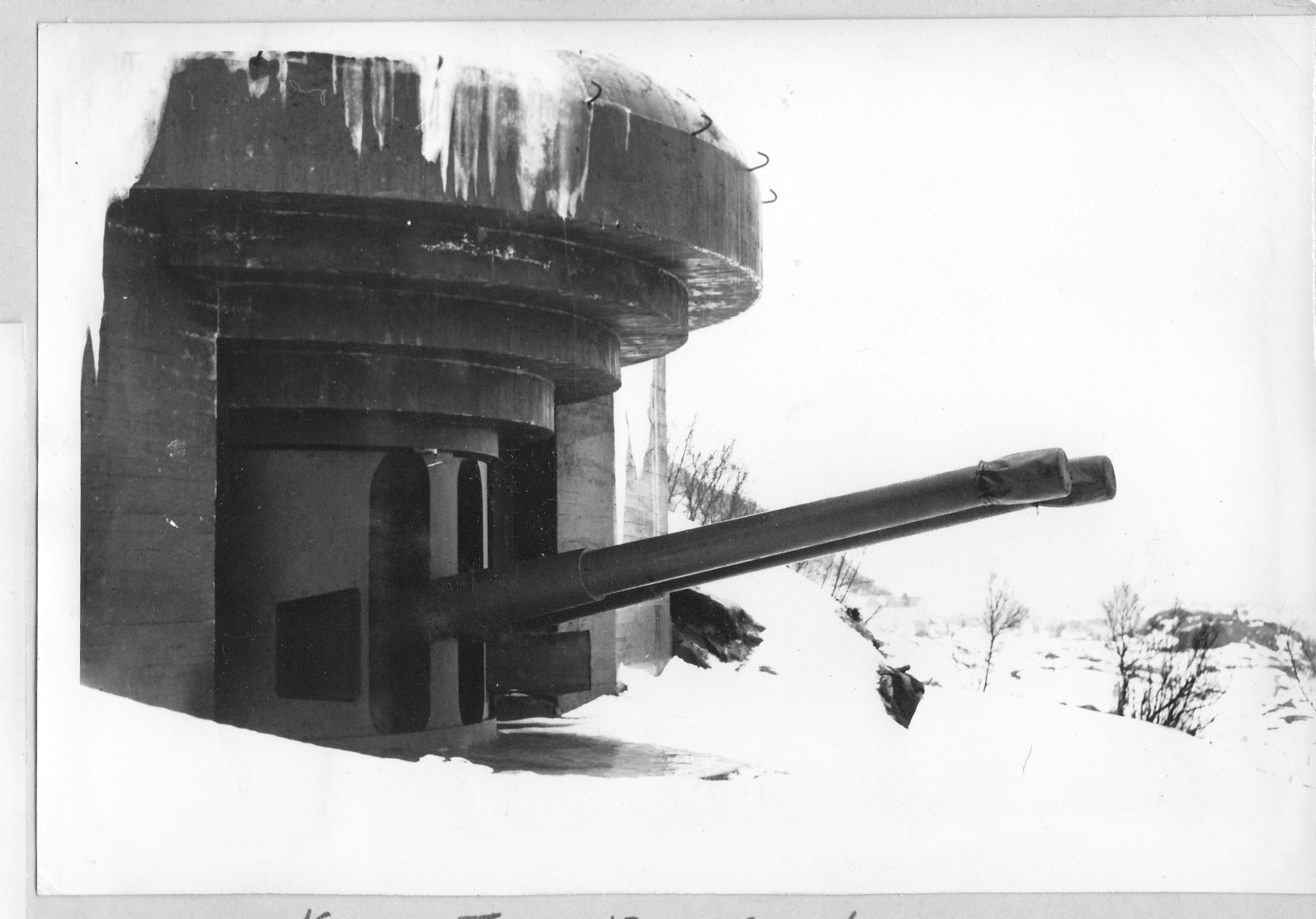 Kanon II 15 cm SKC-28.jpg