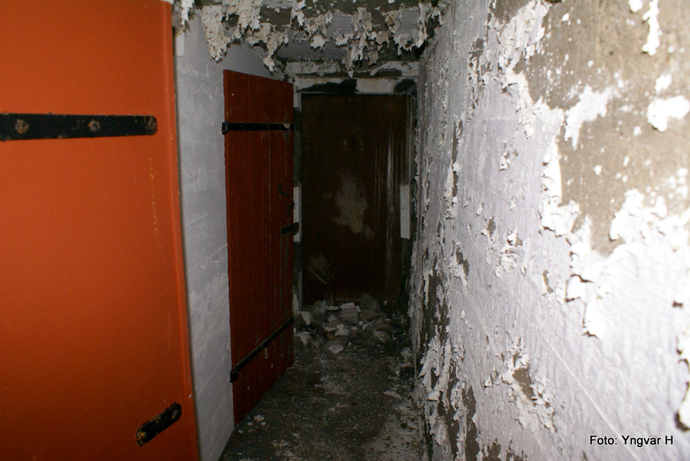 to rom til venstre i gangen