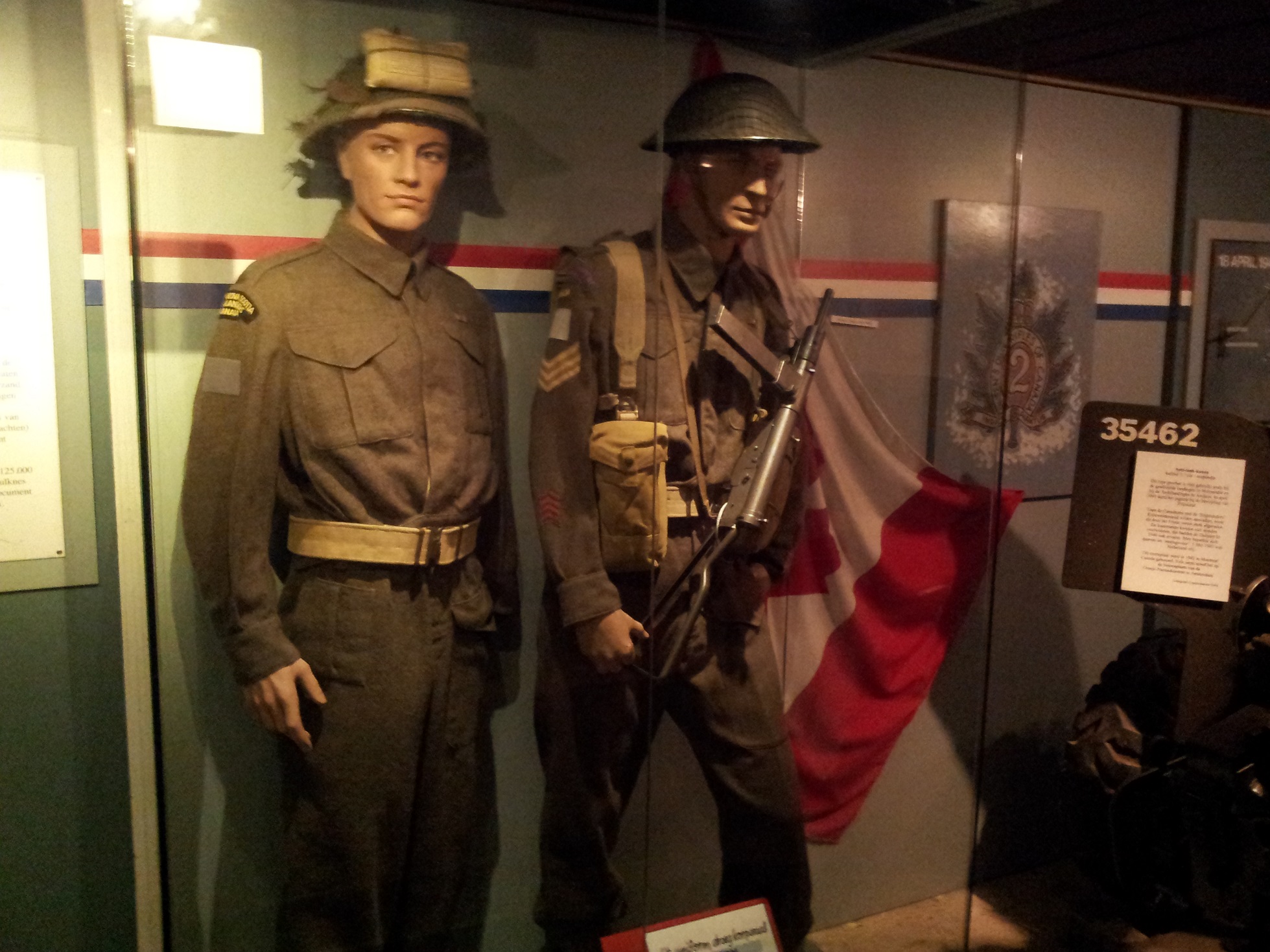 Canadiske soldater i Nederland under frigjøringen i 1945