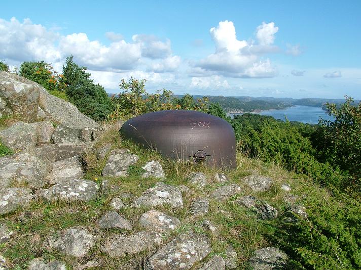 Fjellanlegg i Farsund med pansret observasjonskuppel