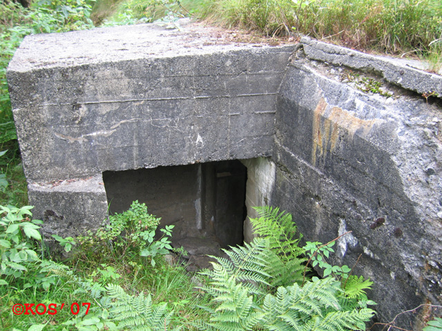 Denne hadde vist noen sett for seg at de skulle stenge helt - men så ble det vel for mye stein å bære opp ;-)<br />32 V 290266 6592006