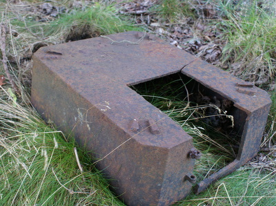Tykk stål topp, 60x40x20cm (ca)