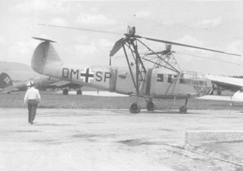 Focke-Achgelis Fa 223 Drache<br />http://en.wikipedia.org/wiki/Image:FA223.jpg