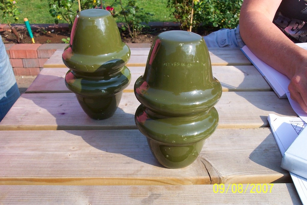 Groene isolatoren IV.JPG