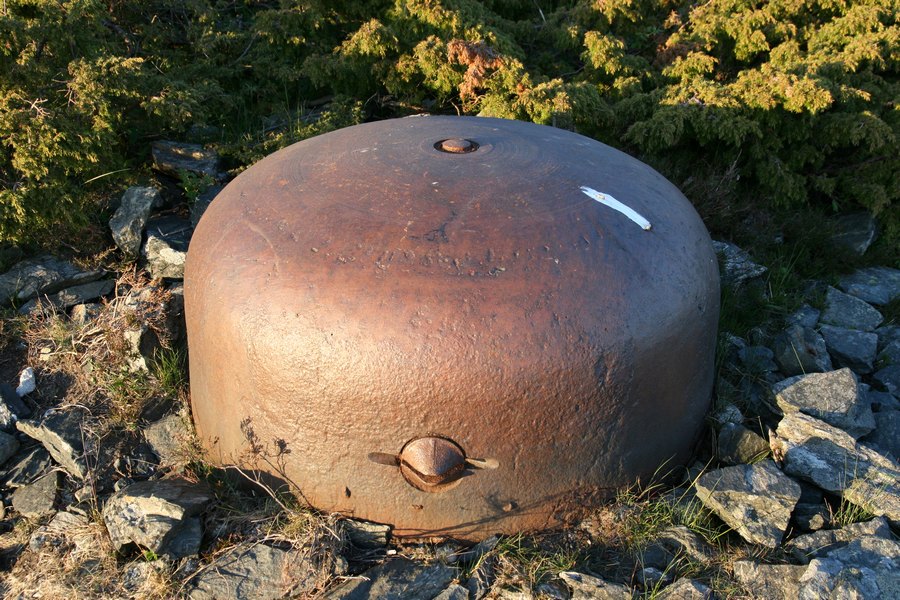 Observasjonskuppel like nedenfor kanonbrønnen