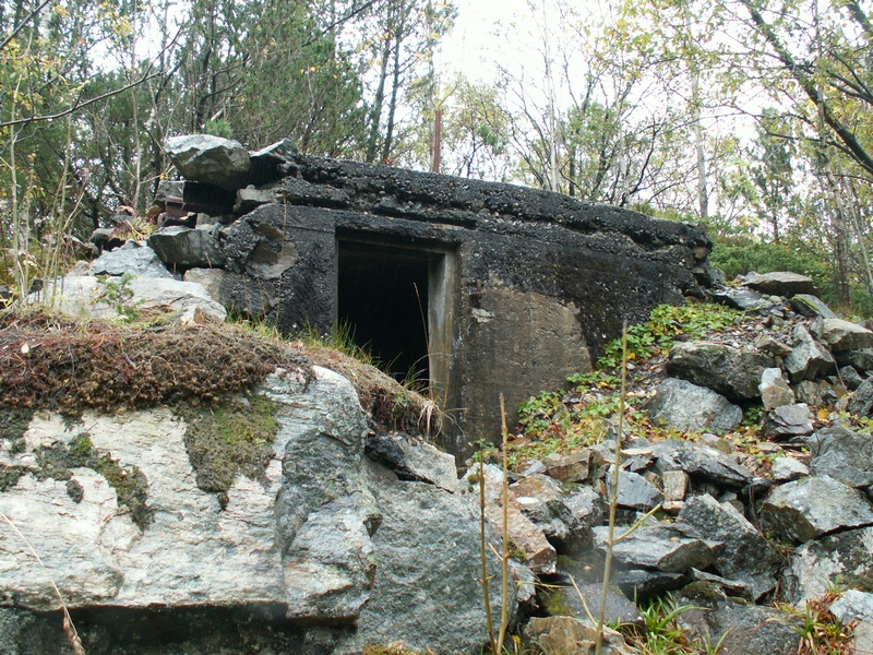 Øvre Kvarven beskyttelsesbunker 3.jpg