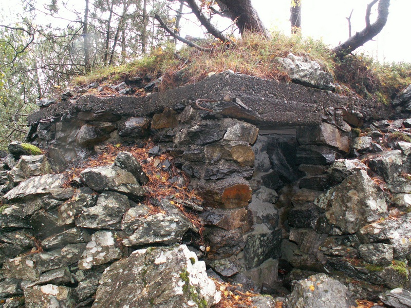 Øvre Kvarven beskyttelsesbunker 1.jpg