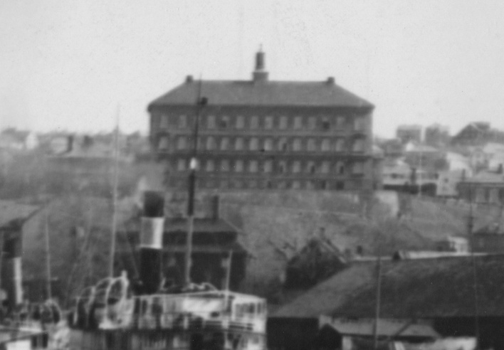 Bispehaugen skole.jpg