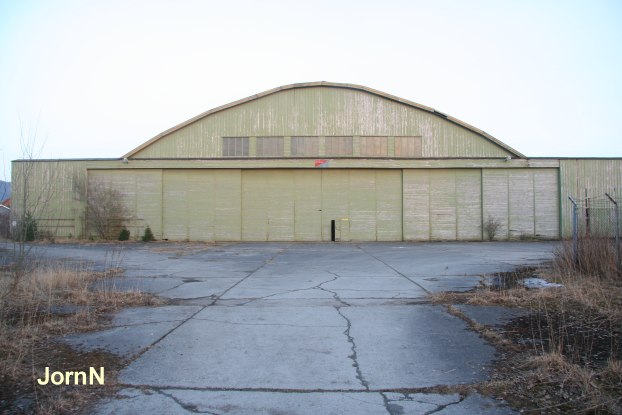 Ferdig hangar Øymoen.jpg