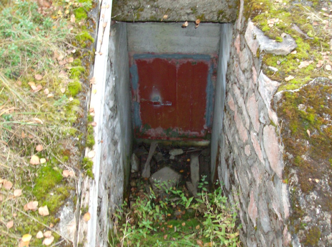 inngang MG.bunker.jpg