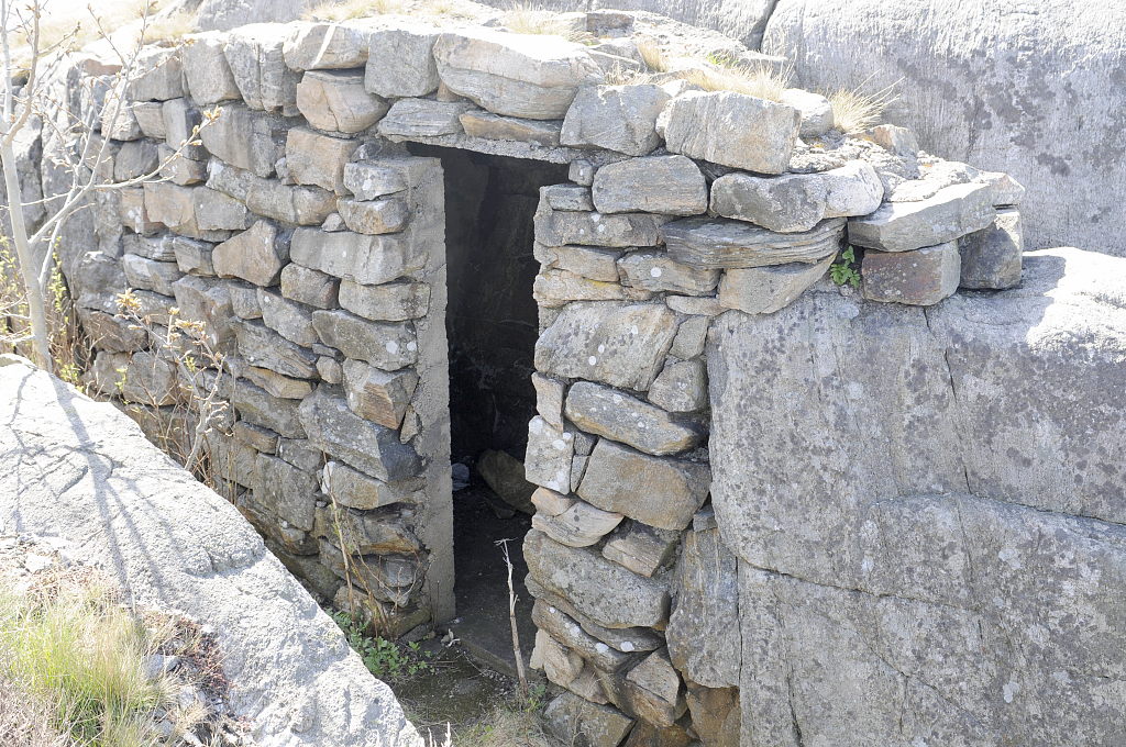 kvarodden_dekning_ammo_bunker.jpg