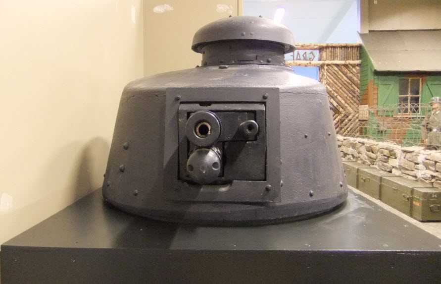 Pansertårn FT17(f) i utstilling ved Arquebus - 4.jpg