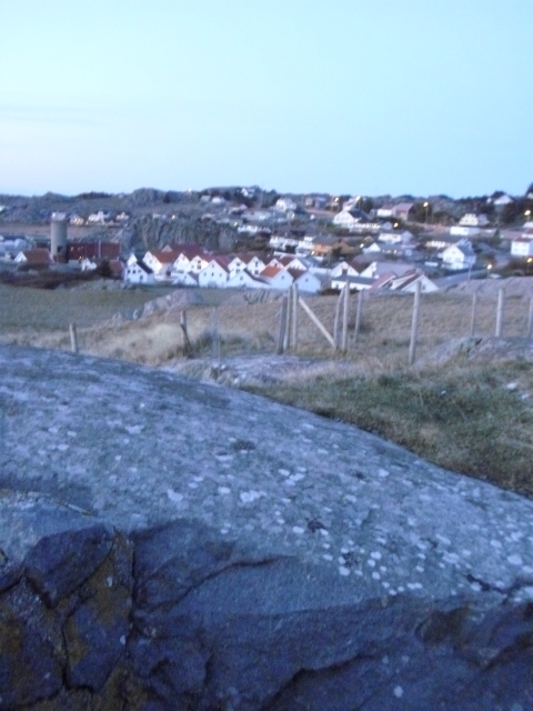 Det eneste bildet eg tok i den retningen som de tre merkene peker i(skyteretning)