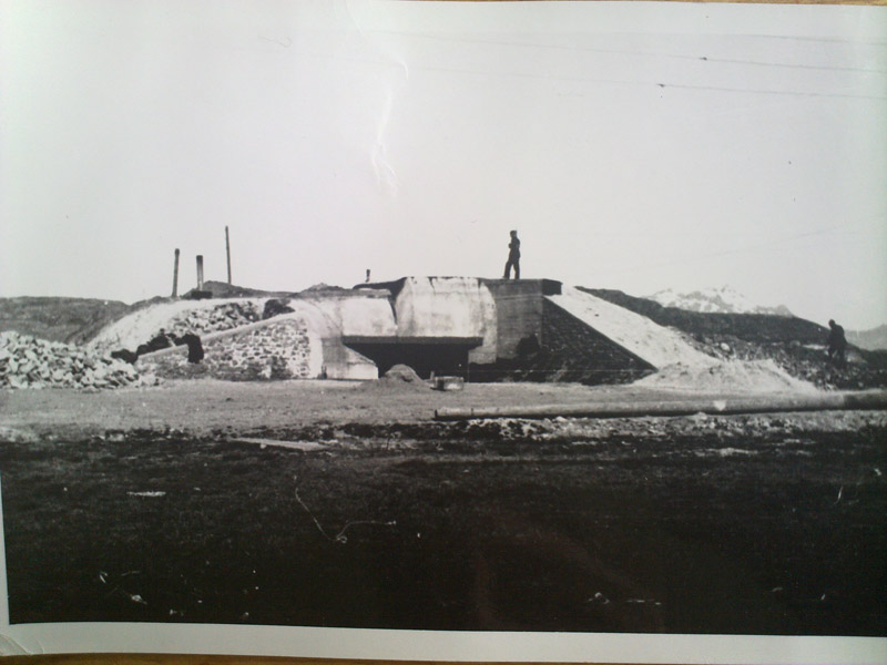 R105.jpg