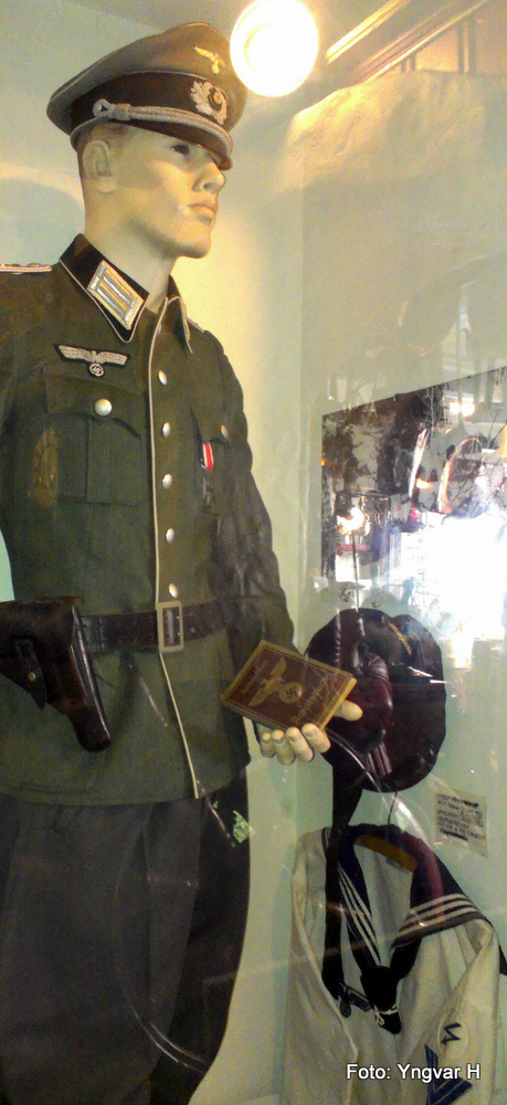 1-2012-08-11 11.52.48.jpg