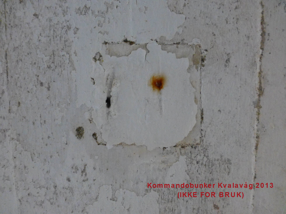 67- Kommandubunkeren ved HKB Vikene 2. februar 2013 -I taket er det et hull som ganske sikkert er ment til et SFR9.JPG