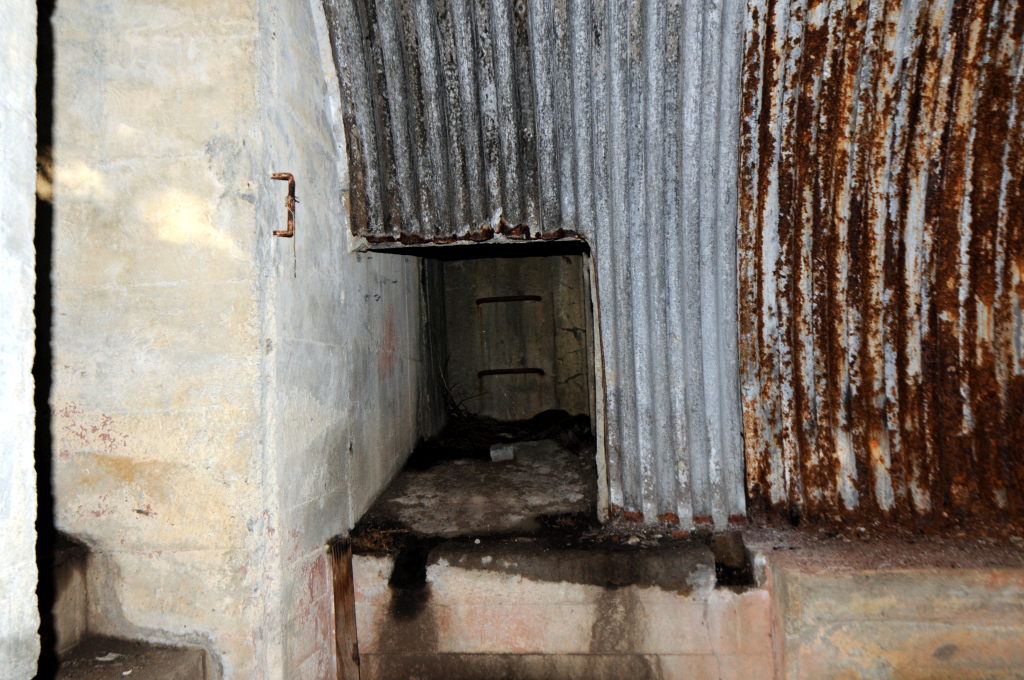 kobbevik_kommandobunker_nodutgang.jpg