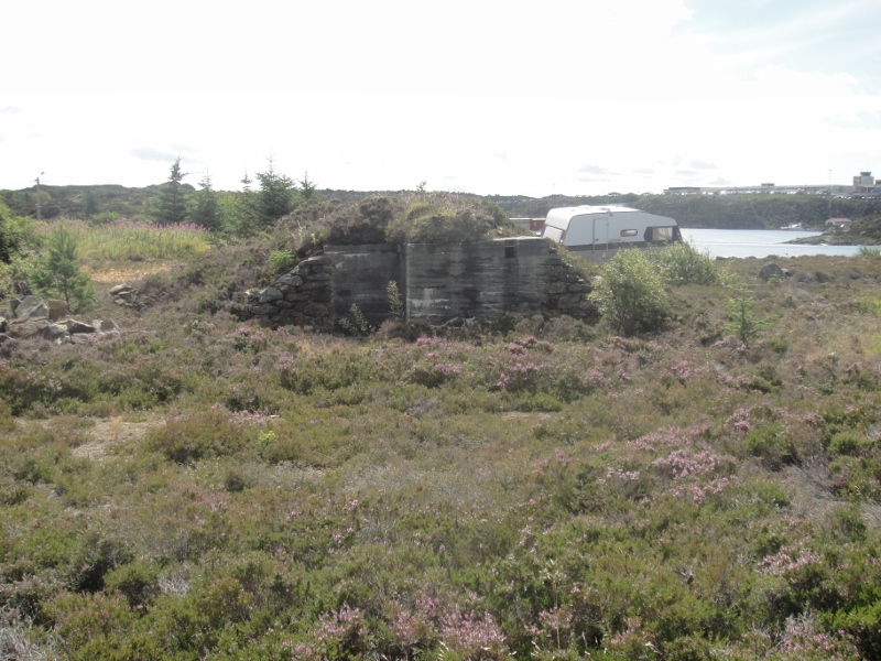 Bunker 2 (800x600).jpg