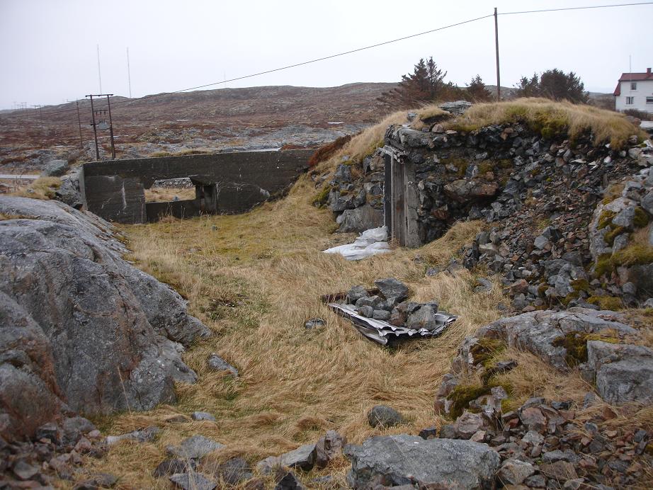 DSC02465 bunker4 langs veien til fortet.jpg