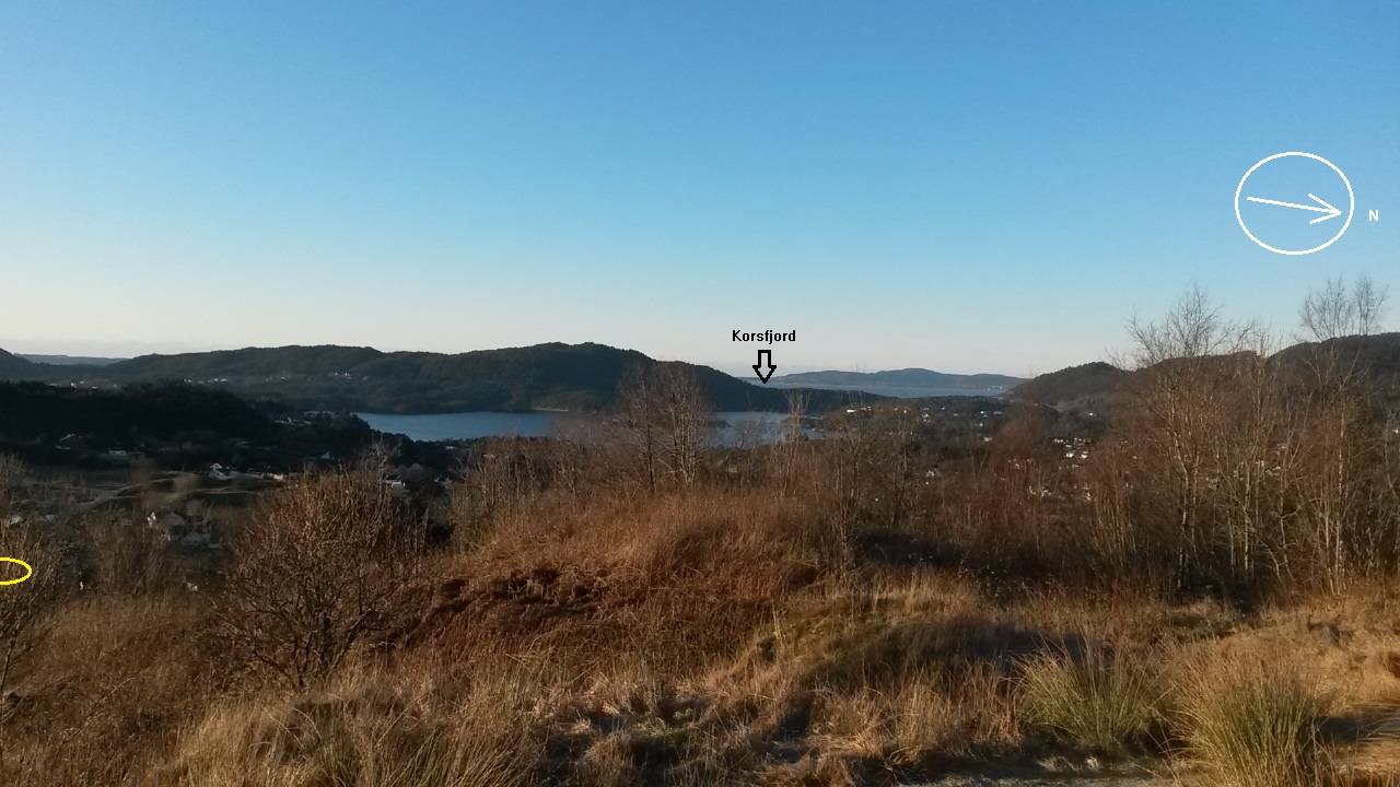 A.O.P Liafjell  sikt mot vest  , Sotra sør og Korsfjord   foto ca 50 meter lavere en O.P postene.jpg