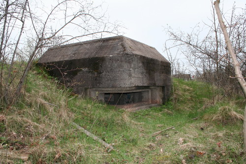 Bunkers 1 front