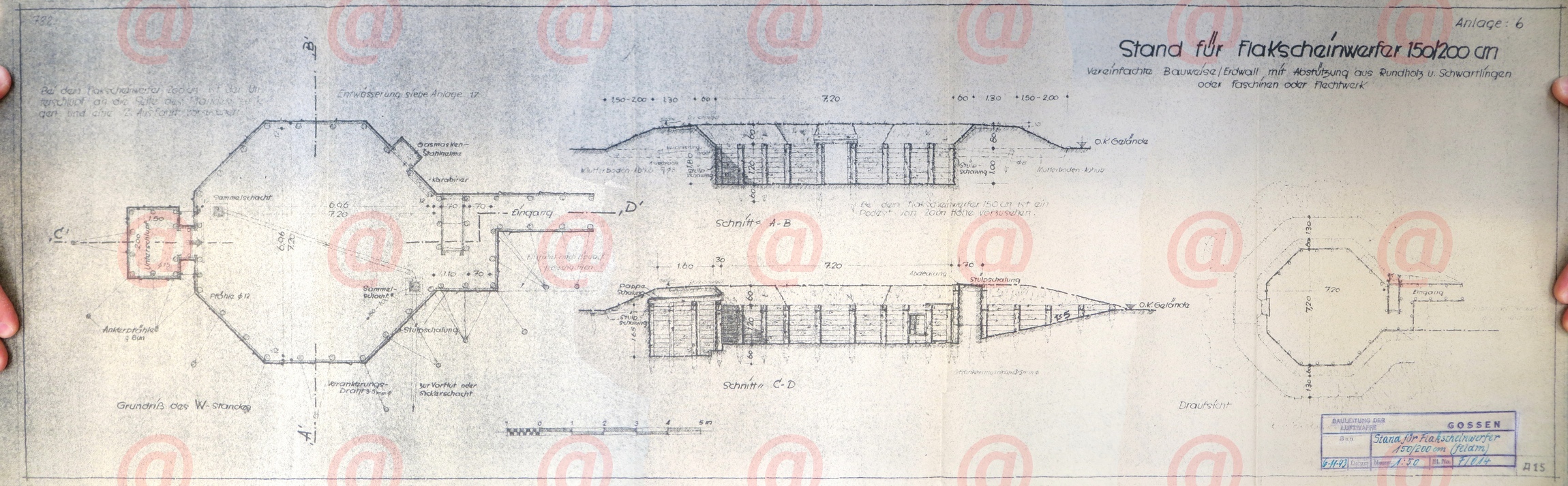 Stand für Flakscheinwerfer 150-200cm (Gossen).jpg