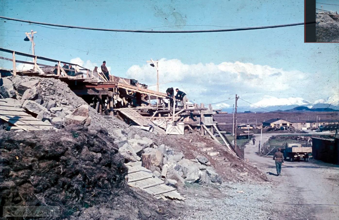 bygging av Luftwaffe SK.JPG