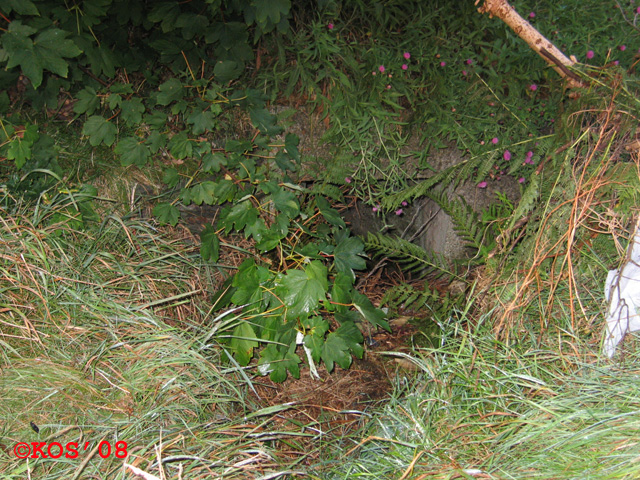 For øvrig er der deknings/oppholdsrom med direkte (6-7m) løpegrav til OP-bunker. Ikke så veldig lett å komme inn i.